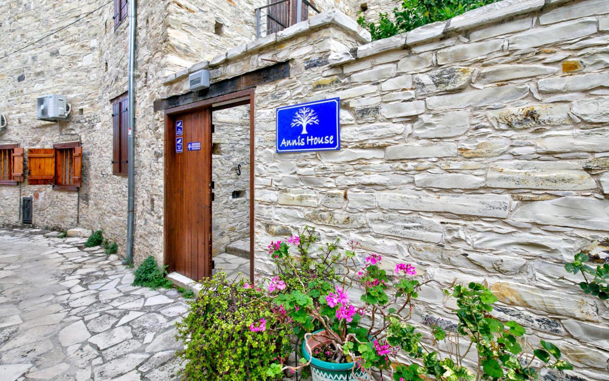 Отель Annis House Lefkara Экстерьер фото