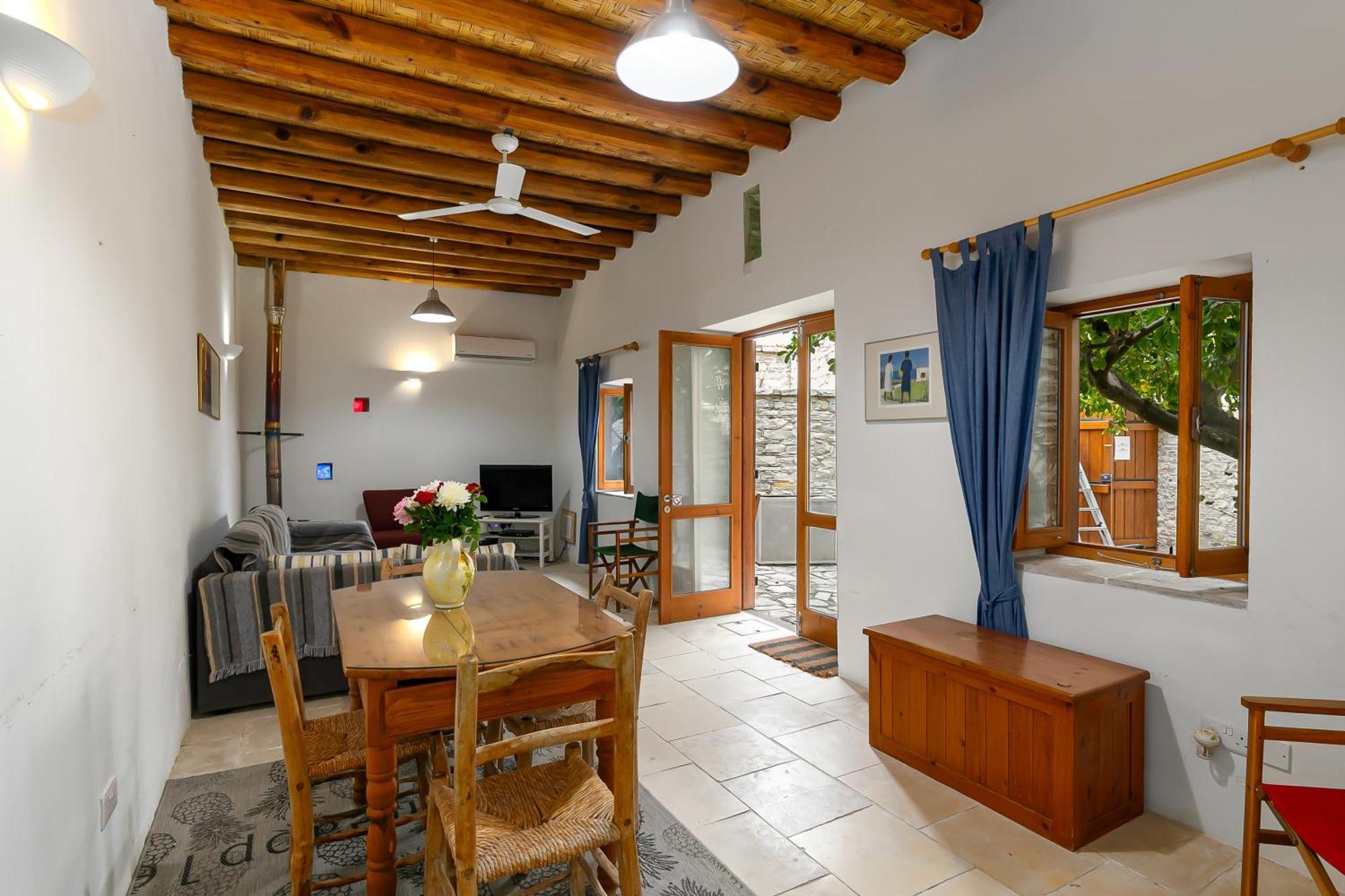 Отель Annis House Lefkara Экстерьер фото