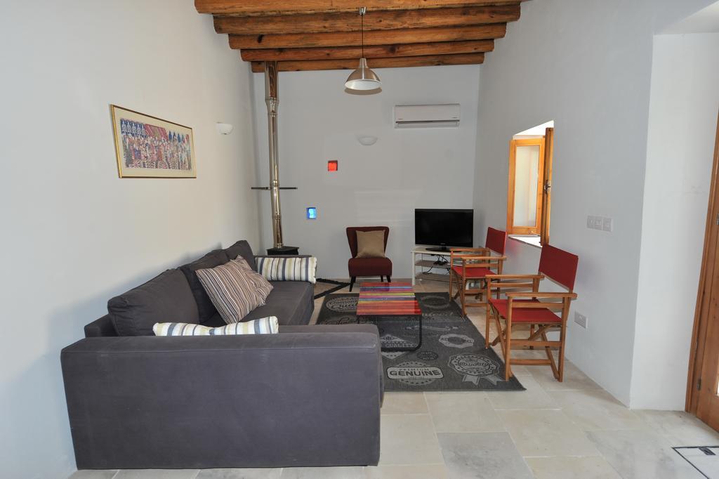 Отель Annis House Lefkara Экстерьер фото